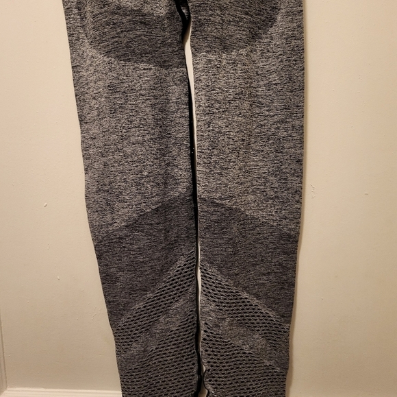 Pink Victoria secret seamless Small grey leggings highrise - Picture 7 of 12